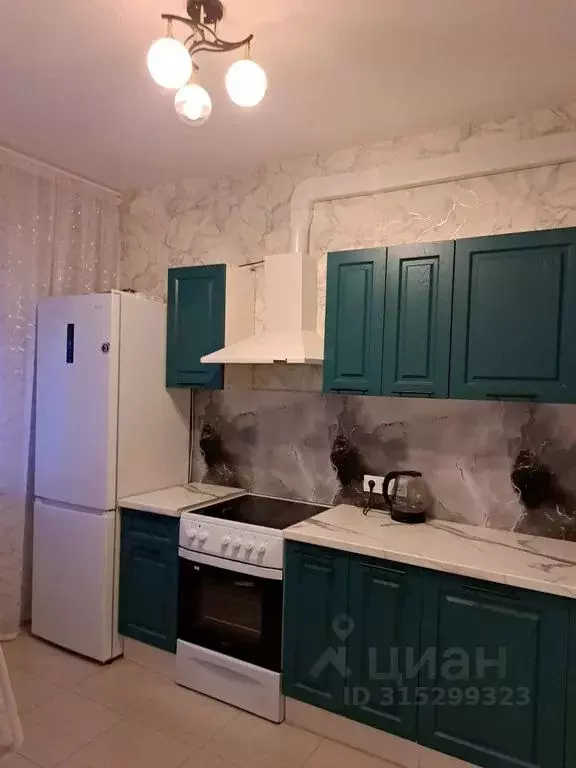 1-к кв. Ленинградская область, Кингисепп ул. Воровского, 50к3 (35.0 м) - Фото 1