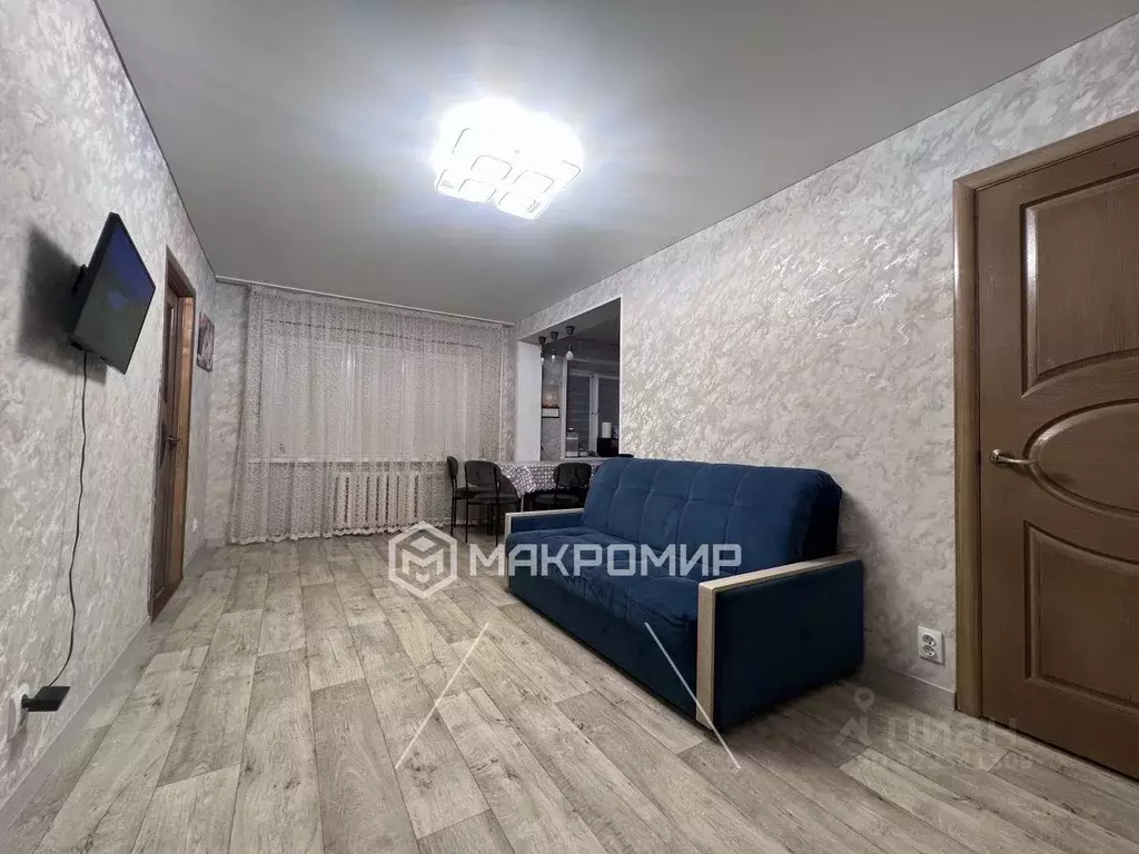 3-к кв. Брянская область, Брянск ул. Свободы, 1 (56.5 м) - Фото 0