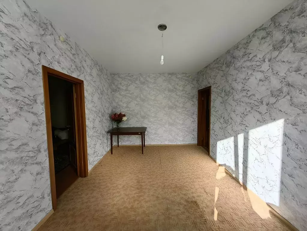 3-к кв. Свердловская область, Среднеуральск ул. Куйбышева, 15 (61.0 м) - Фото 1