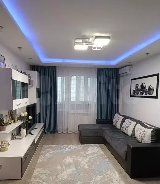 2-к. квартира, 55 м, 7/9 эт. - Фото 0