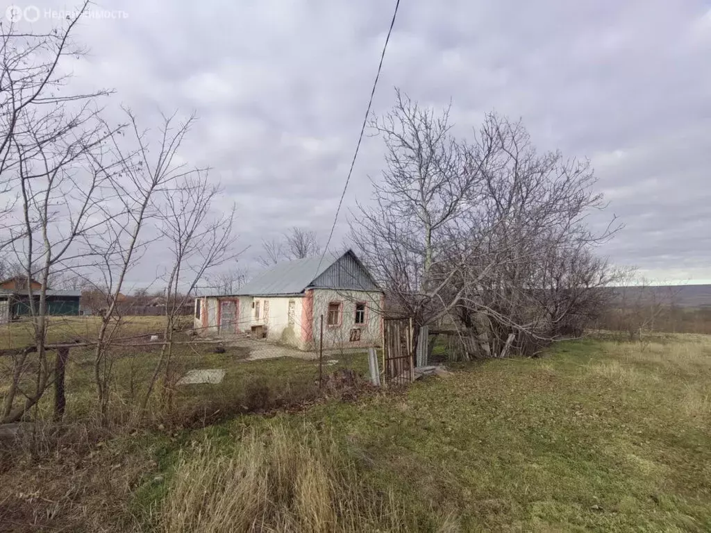 Дом в село Коноково, Первомайская улица, 6А (72.5 м) - Фото 0