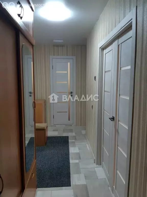 2-комнатная квартира: Тобольск, 8-й микрорайон, 47 (52 м) - Фото 2