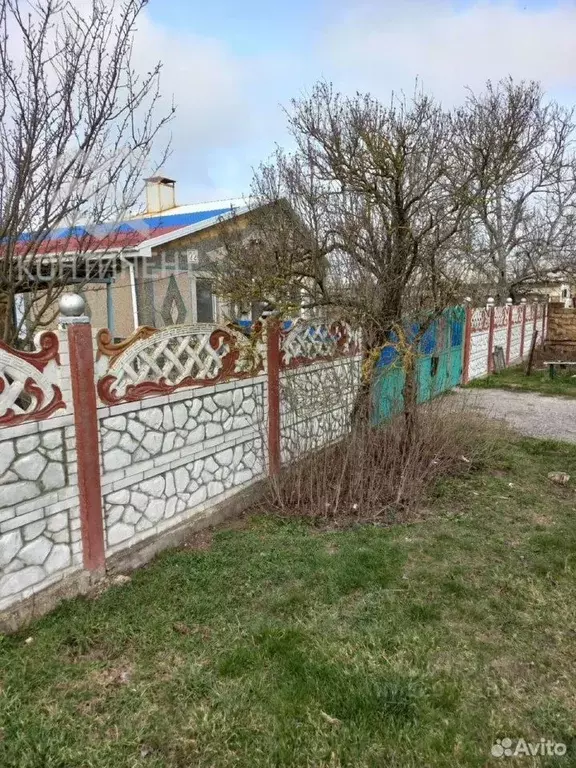 Дом в Крым, Раздольненский район, Новоселовское пгт ул. Октябрьская, 2 ... - Фото 1