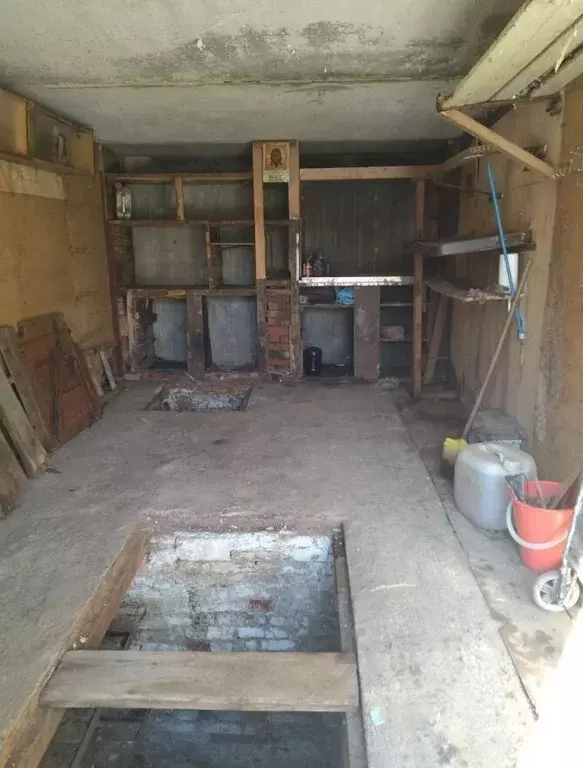 Гараж в Свердловская область, Екатеринбург ул. Коммунистическая, 151 ... - Фото 1