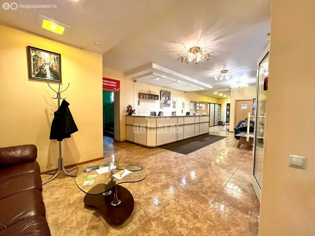 Помещение свободного назначения (608.6 м) - Фото 1