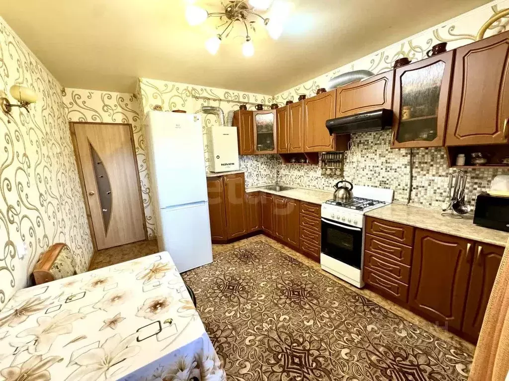 2-к кв. Татарстан, Казань ул. Карбышева, 65 (59.7 м) - Фото 0