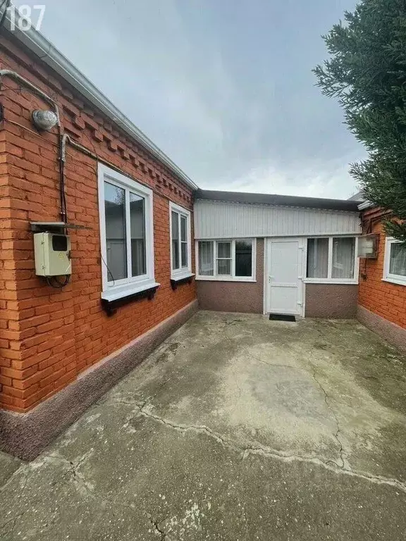 Дом в Адыгея, с. Красногвардейское ул. Широкая, 8 (77 м) - Фото 2