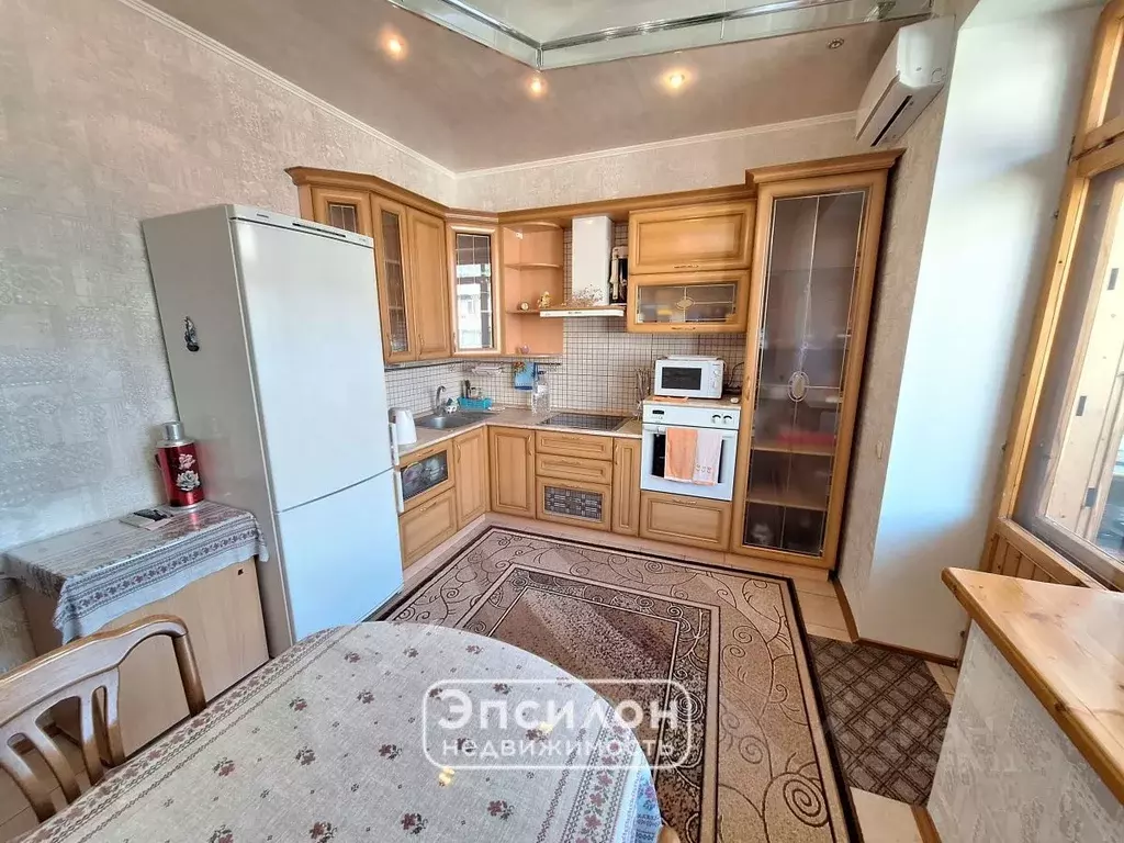 2-к кв. Курская область, Курск Школьная ул., 48А (61.2 м) - Фото 2