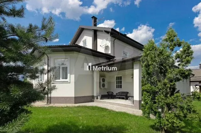 Дом 450 м на участке 15 сот. - Фото 0