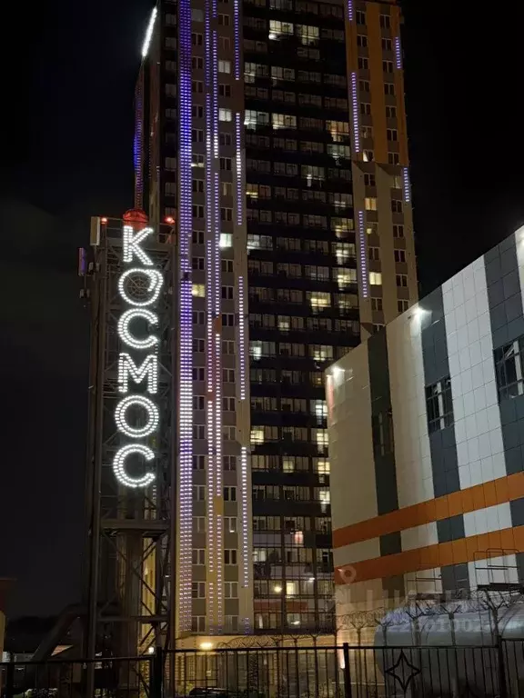 2-к кв. Свердловская область, Екатеринбург просп. Космонавтов, 7А ... - Фото 0