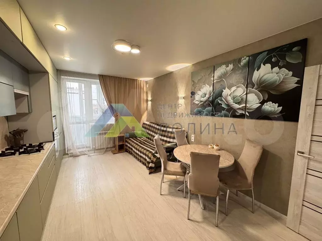 2-к. квартира, 55 м, 3/3 эт. - Фото 1