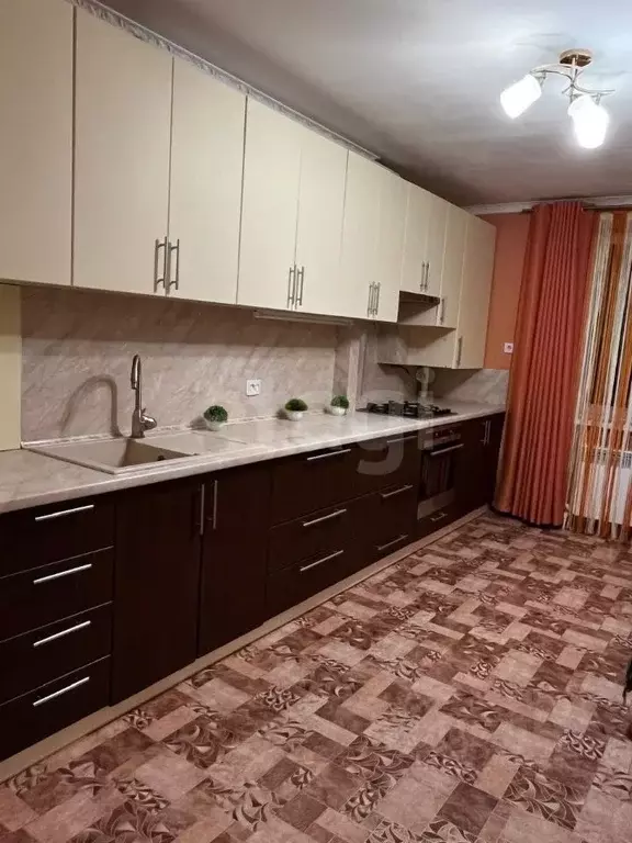 1-к кв. Ростовская область, Батайск ул. Северная Звезда, 8 (53.3 м) - Фото 1