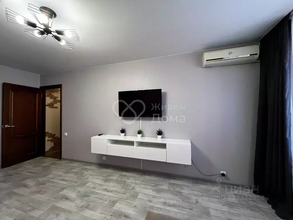 2-к кв. Волгоградская область, Волгоград бул. Энгельса, 3 (45.0 м) - Фото 1