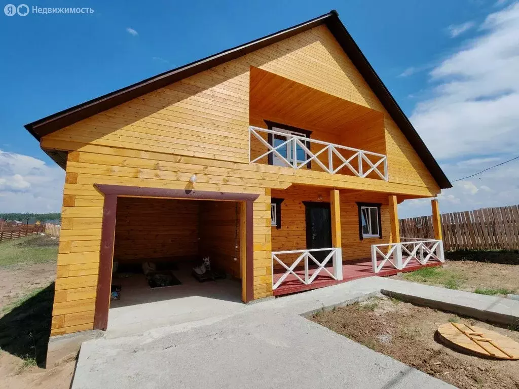 Дом в Урик, Российская улица (180 м) - Фото 0