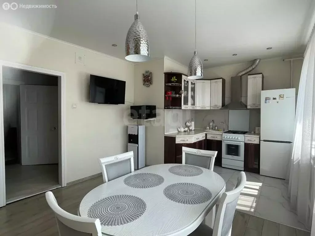 Дом в посёлок Увельский, улица Сони Кривой (98 м) - Фото 0