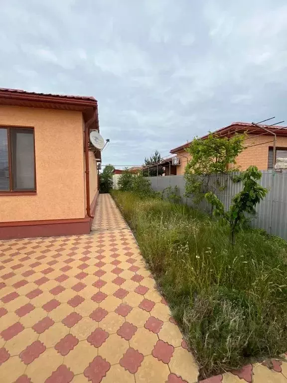 Дом в Дагестан, Избербаш ул. Магомеда Танкаева, 100Б/27 (130 м) - Фото 1