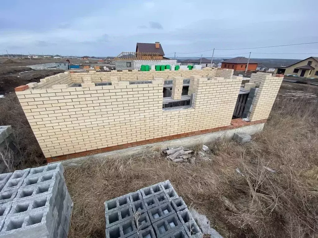 Участок в Белгородская область, Старооскольский городской округ, с. ... - Фото 1