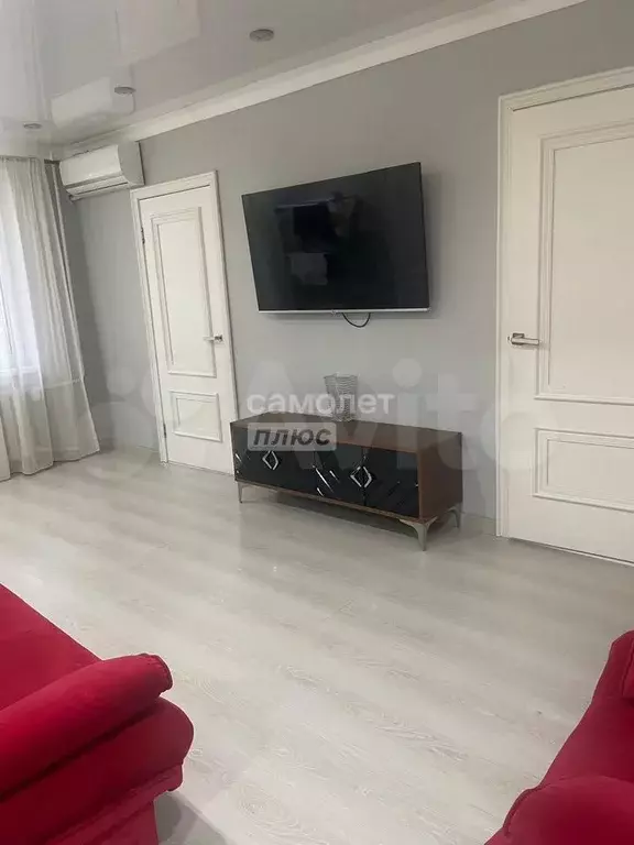 3-к. квартира, 61 м, 4/5 эт. - Фото 0
