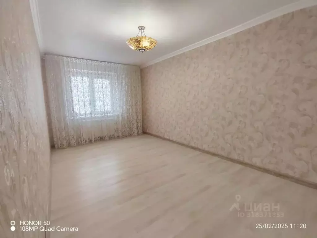 3-к кв. Кабардино-Балкария, Нальчик ул. Сергея Лазо, 61 (70.0 м) - Фото 1