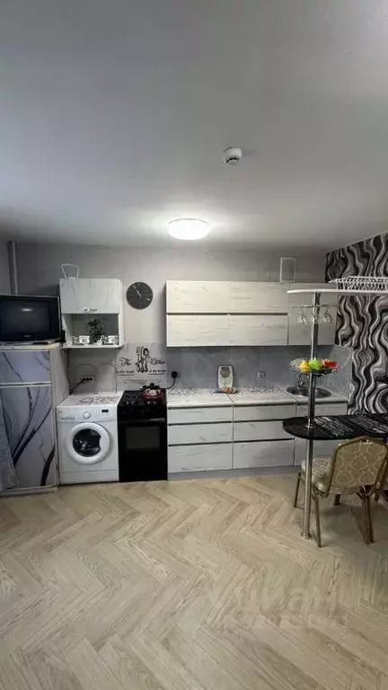 Студия Кировская область, Киров Коминтерновский мкр, ул. Зеленина, 1 ... - Фото 1