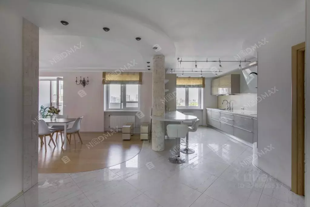 3-к кв. Санкт-Петербург ул. Бутлерова, 40 (100.0 м) - Фото 0