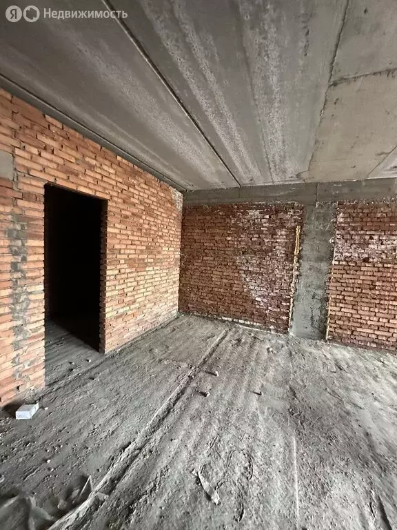 1-комнатная квартира: Владикавказ, улица Зураба Магкаева, 83к5А (70 м) - Фото 1