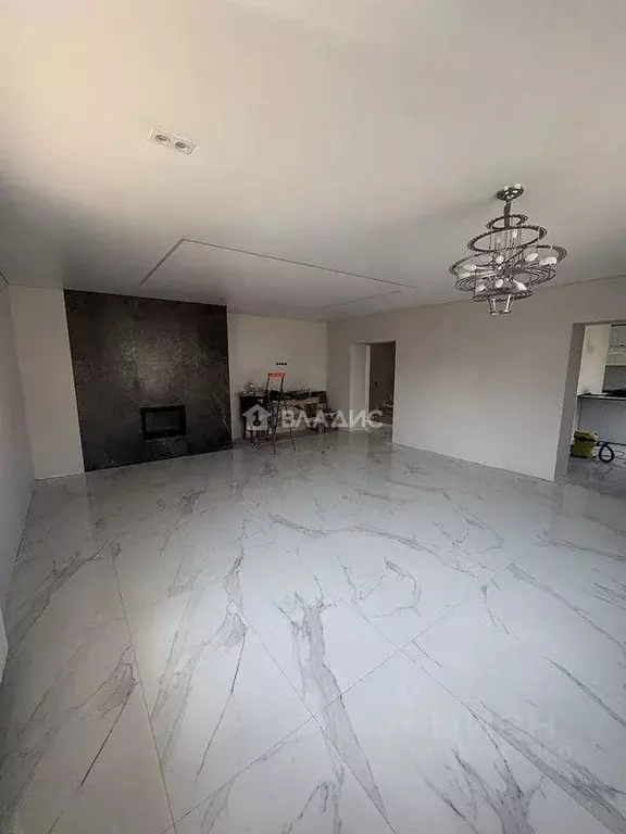 Дом в Бурятия, Улан-Удэ пос. Светлый, ул. Хантаева, 39 (327 м) - Фото 2