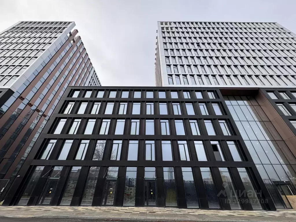 2-к кв. Москва ул. Светланова, 11к2 (89.6 м) - Фото 1