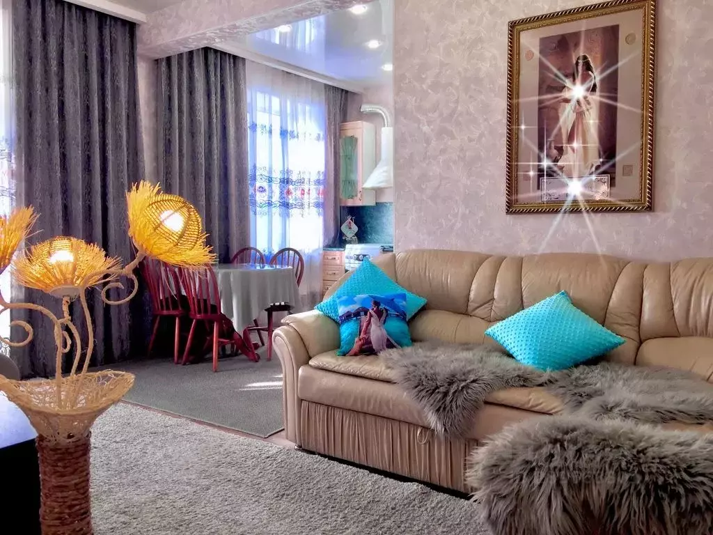 2-к кв. Иркутская область, Ангарск 76-й кв-л, 15 (60.0 м) - Фото 0