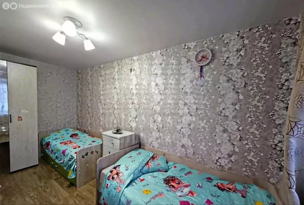 3-комнатная квартира: Таганрог, улица Шаумяна, 12 (54 м) - Фото 1