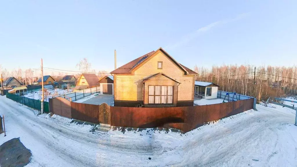 Дом в Тюменская область, Тюмень Топаз СНТ, ул. Южная (127 м) - Фото 1