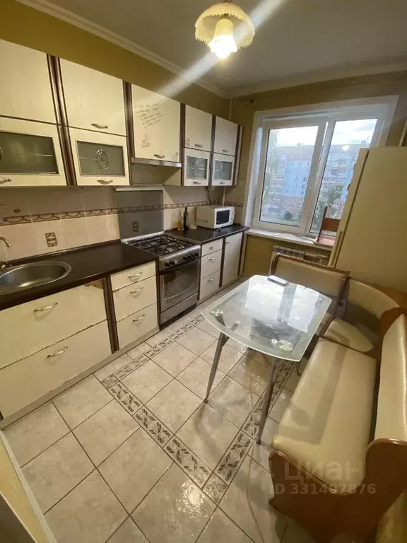 3-к кв. Псковская область, Псков Коммунальная ул., 58 (67.0 м) - Фото 1