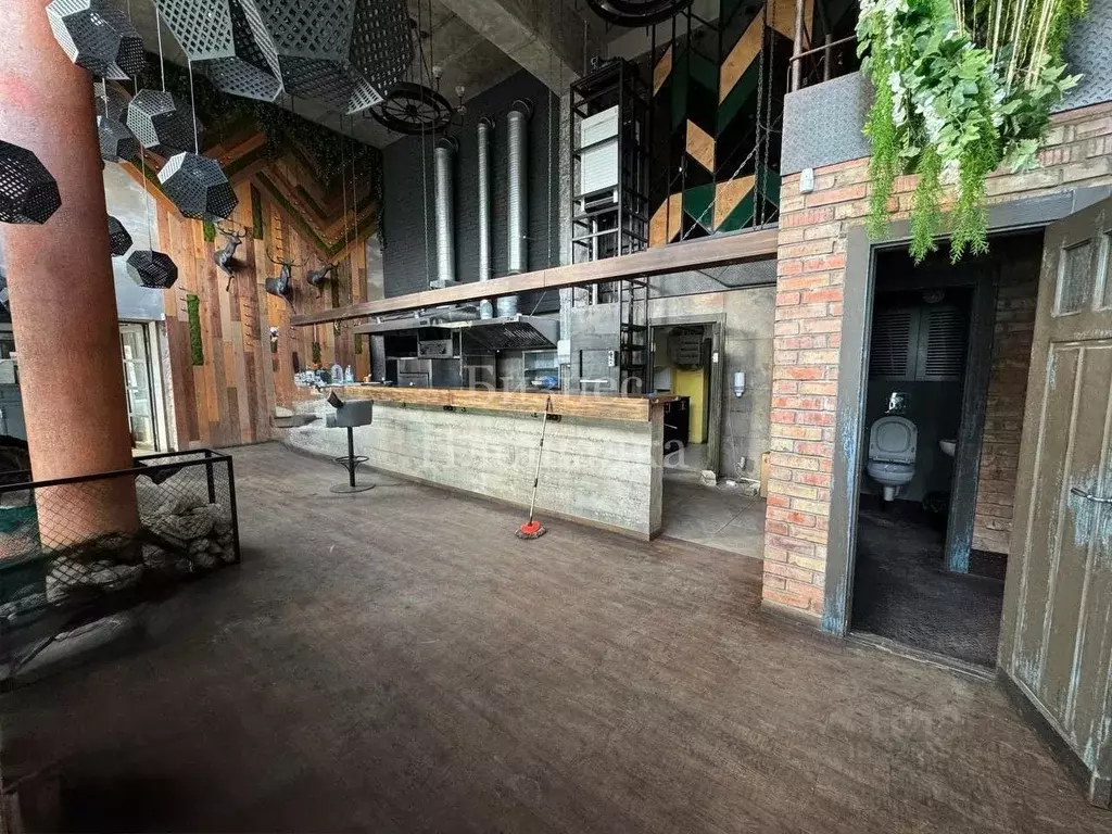 Помещение свободного назначения в Ульяновская область, Ульяновск ул. ... - Фото 1