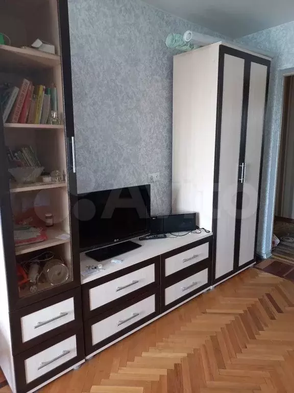 Комната 17,5 м в 3-к., 8/9 эт. - Фото 0