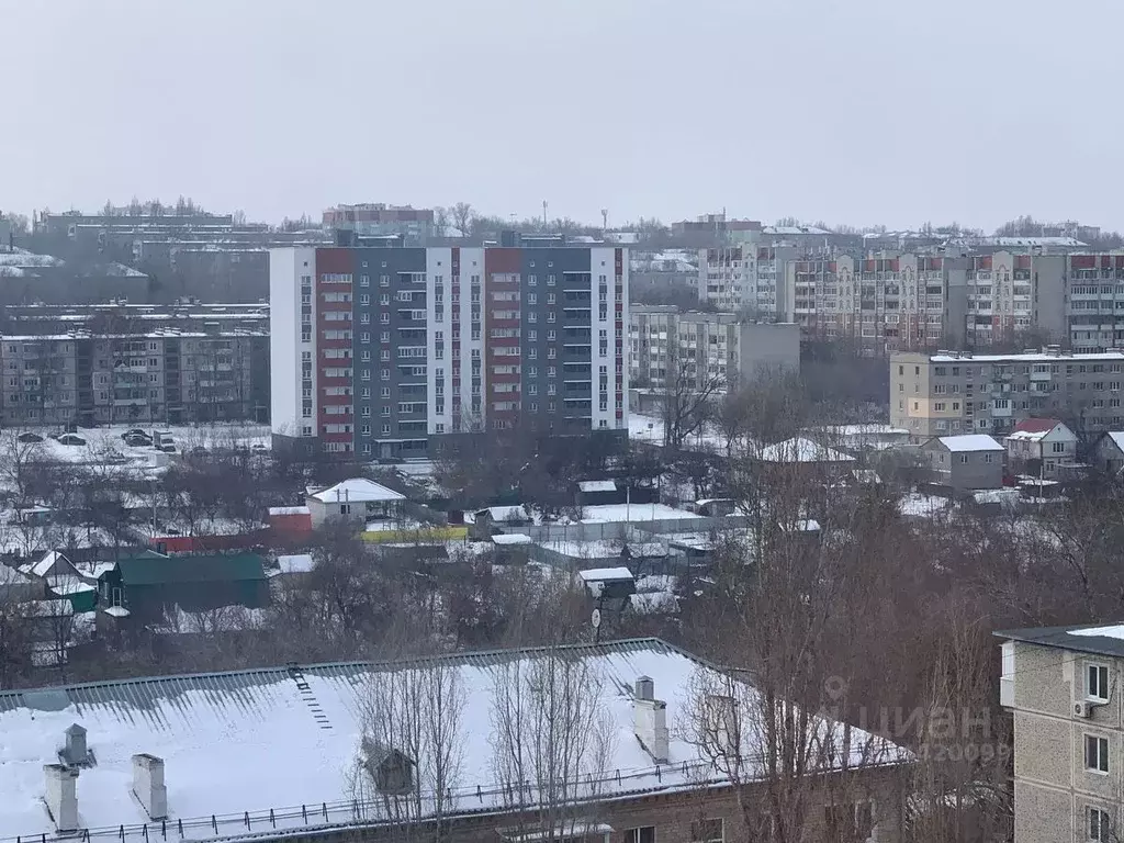 Дом в Саратовская область, Саратов проезд 2-й Ново-Крекингский (100 м) - Фото 1