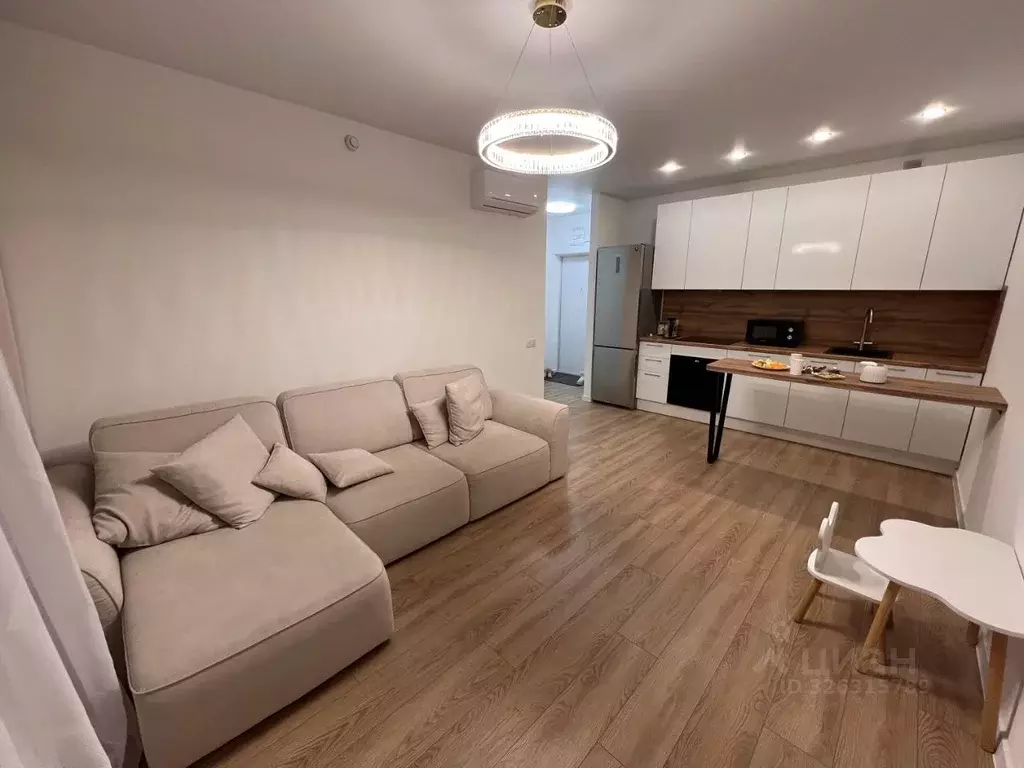 4-к кв. Москва ул. Аэростатная, 15к9 (79.2 м) - Фото 2