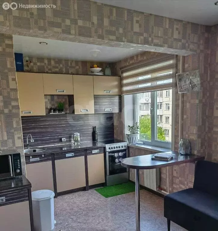 3-комнатная квартира: Ачинск, 24-й квартал, 9 (59.4 м) - Фото 1