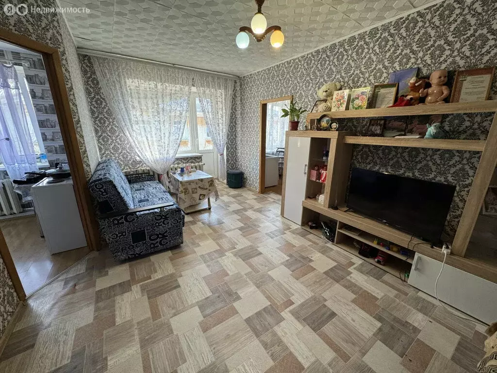 2-комнатная квартира: Алапаевск, улица 19-го Партсъезда, 1А (43.6 м) - Фото 2