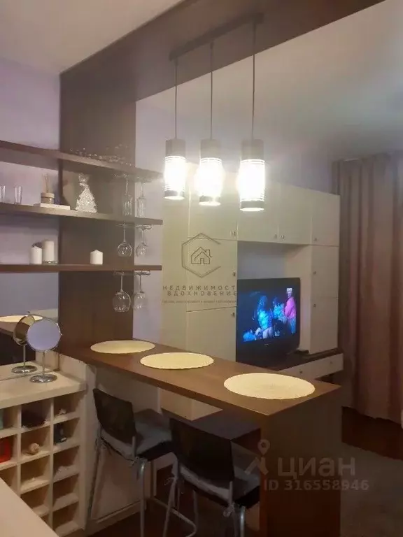 Студия Новосибирская область, Новосибирск ул. Есенина, 12/2 (30.0 м) - Фото 1