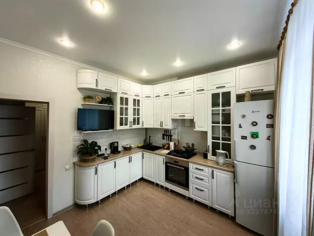 2-к кв. Брянская область, Клинцы Кронштадтская ул., 19 (56.0 м) - Фото 2