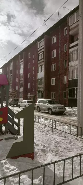 1-к кв. Иркутская область, Иркутск ул. Новаторов, 29 (30.0 м) - Фото 0