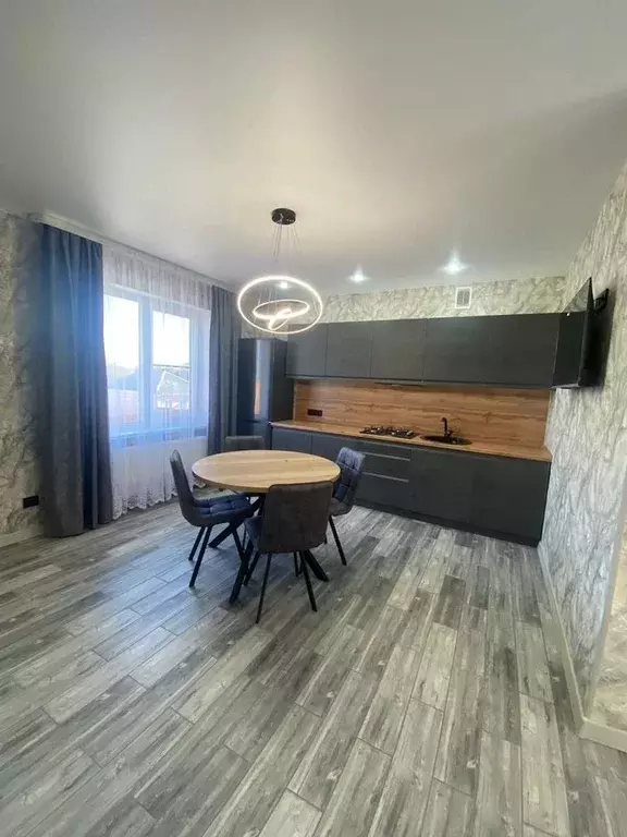 Дом в Краснодарский край, Славянск-на-Кубани Школьная ул., 523 (78 м) - Фото 1