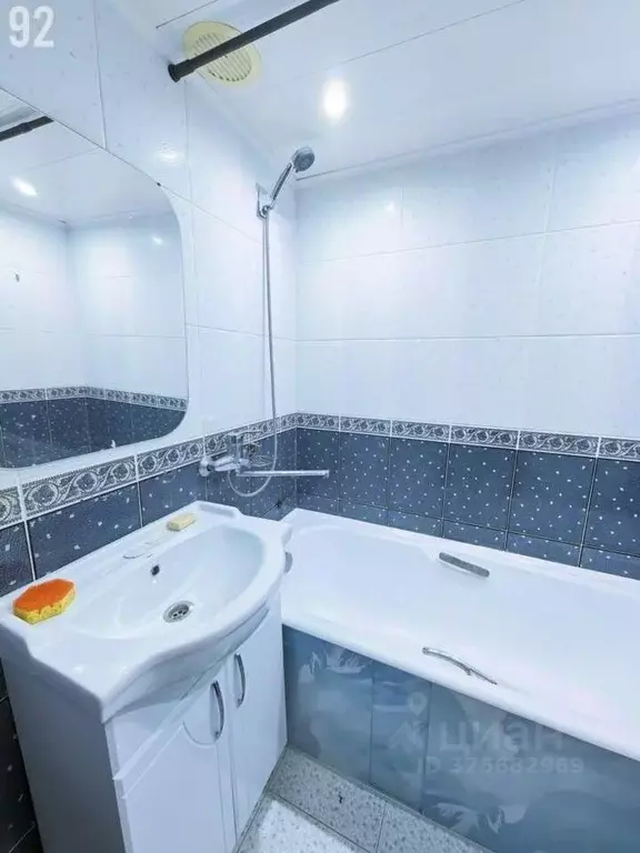 2-к кв. Татарстан, Казань ул. Фатыха Амирхана, 21 (55.0 м) - Фото 2