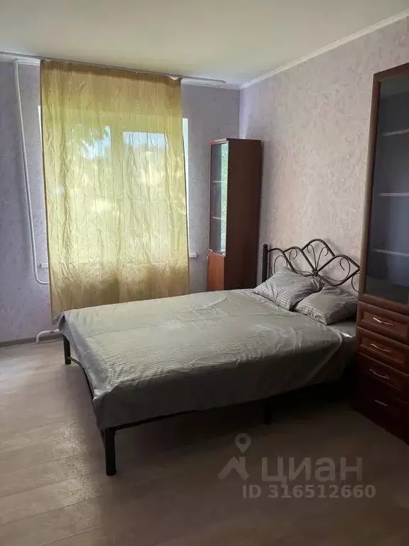 2-к кв. Краснодарский край, Новороссийск ул. Алексеева, 54 (52.0 м) - Фото 0