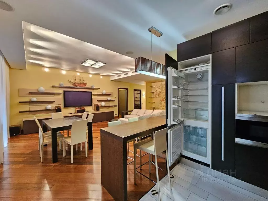 Квартира, 4 комнаты, 130.69 м - Фото 2