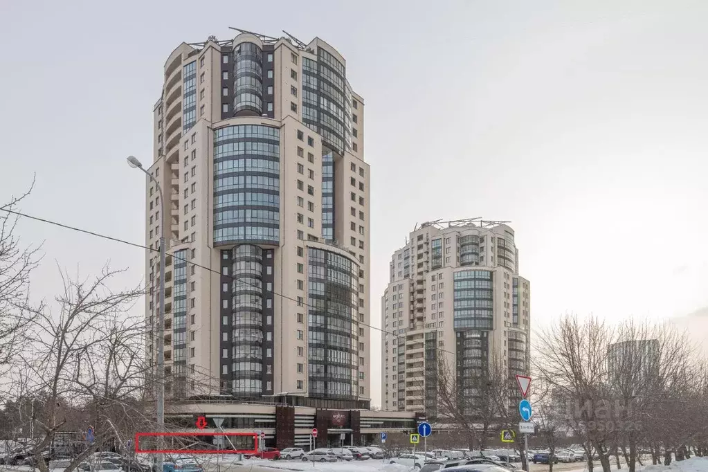 Помещение свободного назначения в Свердловская область, Екатеринбург ... - Фото 1