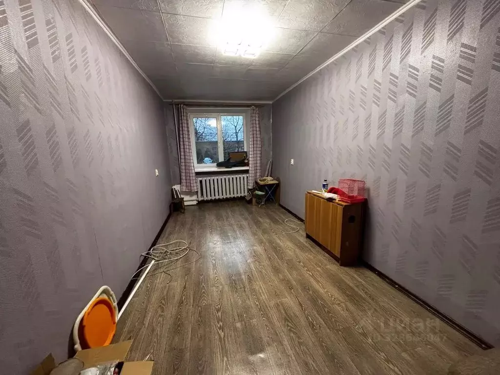 Комната Санкт-Петербург, Санкт-Петербург, Кронштадт ул. Зосимова, 9 ... - Фото 1