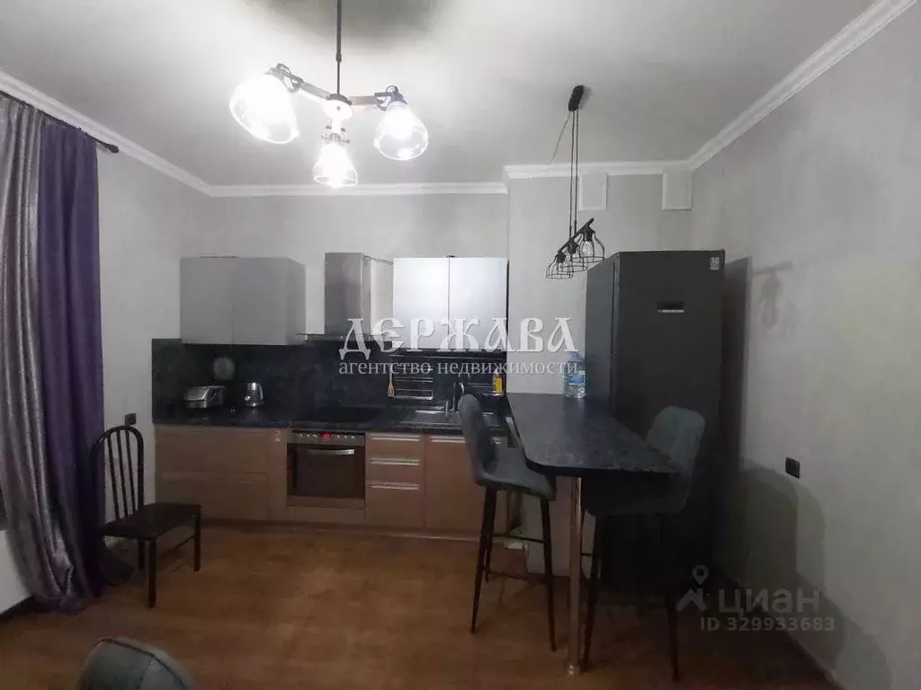 2-к кв. Белгородская область, Старый Оскол Степной мкр, 1 (84.0 м) - Фото 2