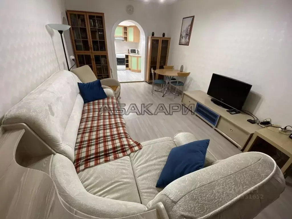 2-к кв. Красноярский край, Красноярск ул. Горького, 3а (55.0 м) - Фото 2