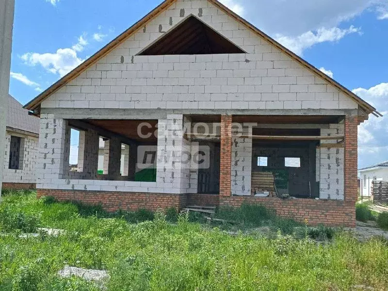 Дом в Курская область, Курский район, Моковский сельсовет, д. 1-я ... - Фото 0
